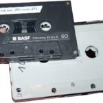 GRUNDIG DC90 VS PHILIPS CASSETTE